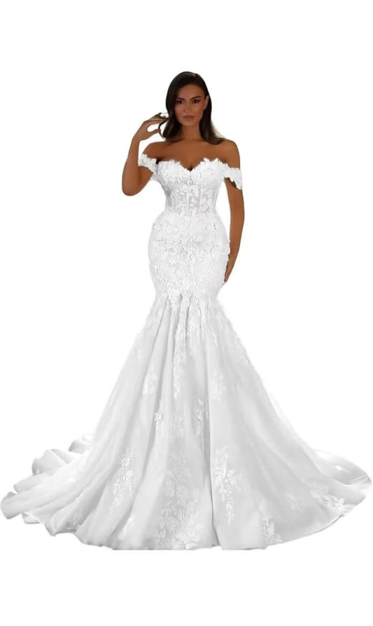 Bride Mermaid Laces Applique Boho A Line Bridal Gowns with Train