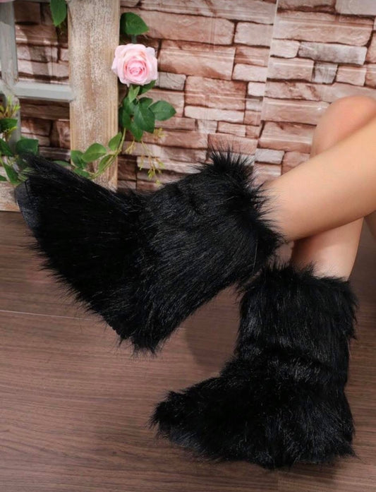 FUR BOOTS