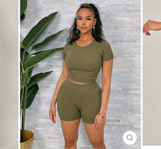 2 PIECE "RIBBED" SET