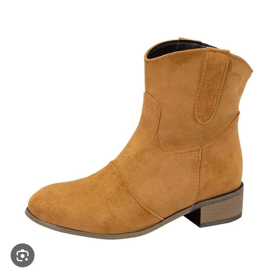 SUEDE CASUAL BOOTS