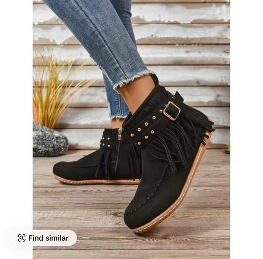 New Women's Casual Outdoor Sports Tassel Ankle Boots, Versatile And Lightweight / Zipper Closure, Round Toe Flat Sole And Decorative Studs - Caramel Brown Winter Boots -